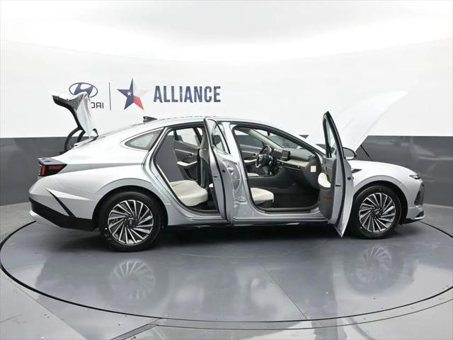 2026 Hyundai Sonata Hybrid SEL