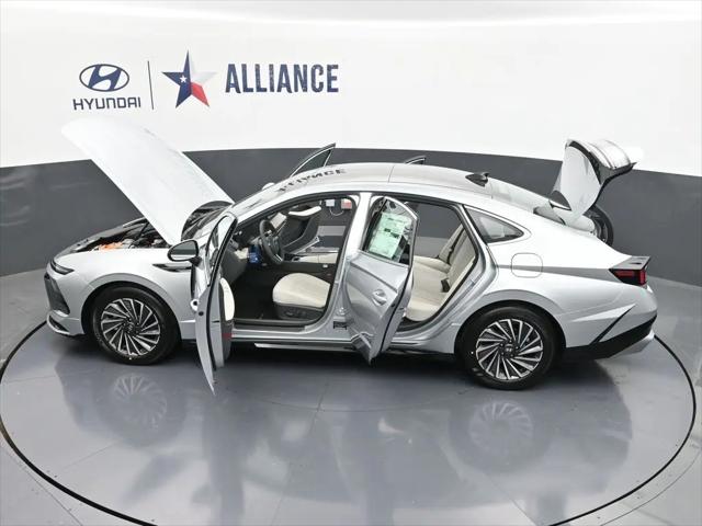 2026 Hyundai Sonata Hybrid SEL