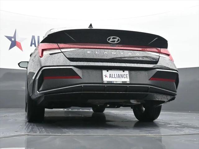 2026 Hyundai Elantra SEL Sport Premium