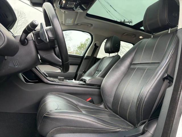 2018 Land Rover Range Rover Velar D180 S