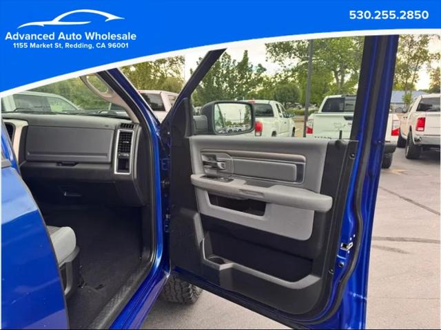 2019 Ram 1500 Classic SLT Crew Cab 4x4 5'7" Box