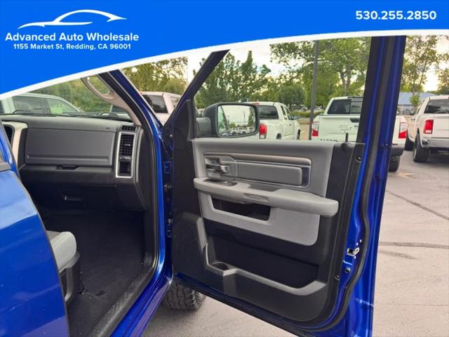 2019 Ram 1500 Classic SLT Crew Cab 4x4 5'7" Box