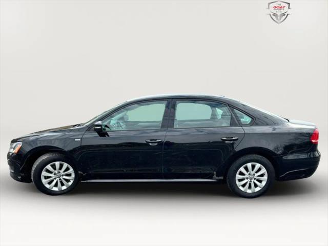 2014 Volkswagen Passat 1.8T Wolfsburg Edition
