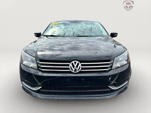 2014 Volkswagen Passat 1.8T Wolfsburg Edition