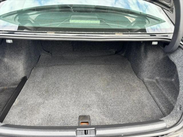 2014 Volkswagen Passat 1.8T Wolfsburg Edition