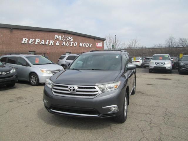 2012 Toyota Highlander SE V6 for sale in Dorchester, MA