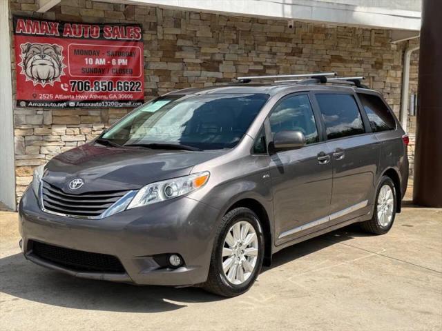 2017 Toyota Sienna XLE 7 Passenger