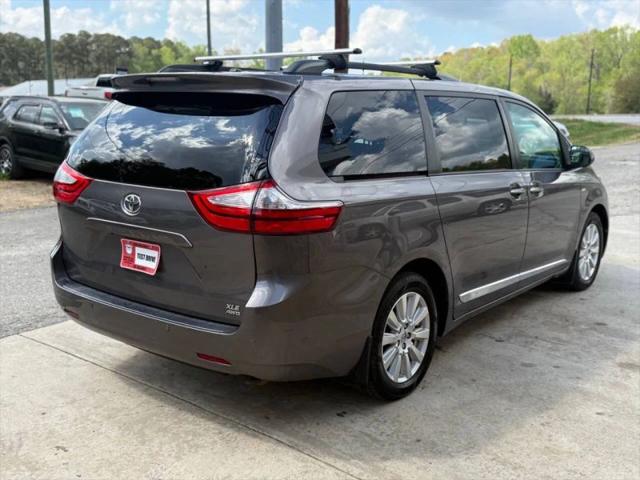 2017 Toyota Sienna XLE 7 Passenger