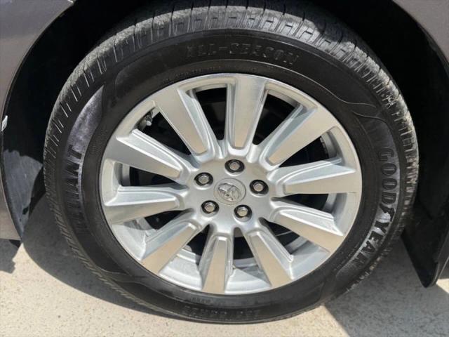 2017 Toyota Sienna XLE 7 Passenger