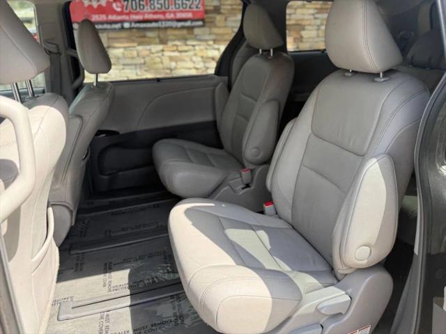 2017 Toyota Sienna XLE 7 Passenger