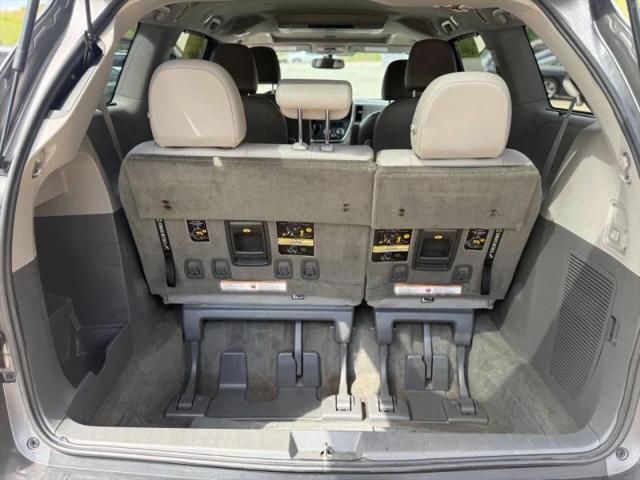 2017 Toyota Sienna XLE 7 Passenger