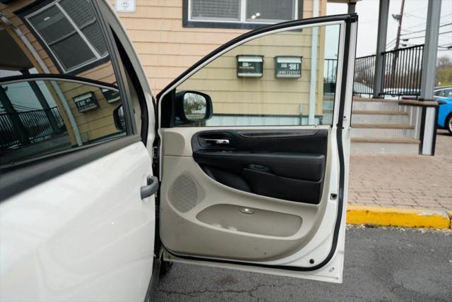 2013 Ram Cargo Tradesman