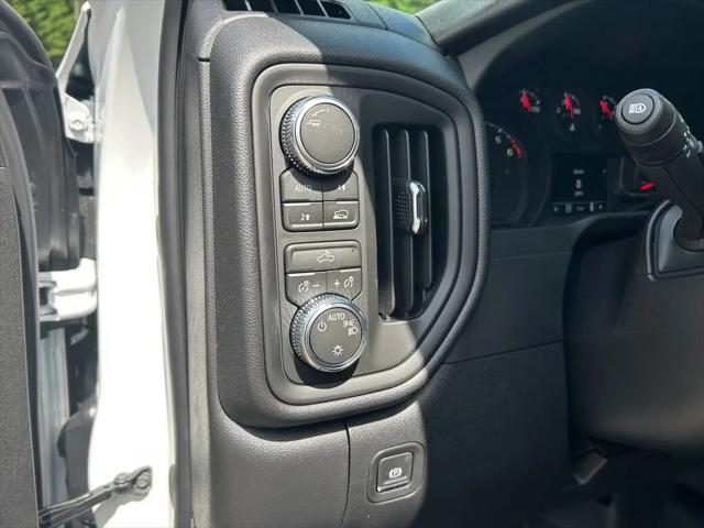 2026 GMC Sierra 1500 Double Cab, Standard Bed, Pro, 4WD