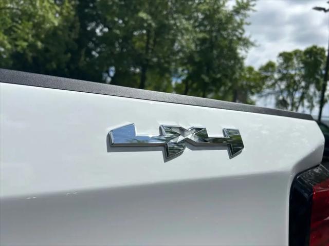 2026 GMC Sierra 1500 Double Cab, Standard Bed, Pro, 4WD
