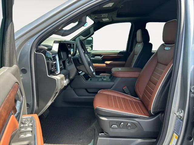 2026 GMC Sierra 3500HD Crew Cab, Long Bed, Denali Ultimate, 4WD