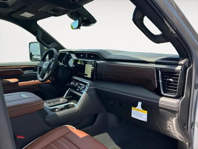 2026 GMC Sierra 3500HD Crew Cab, Long Bed, Denali Ultimate, 4WD