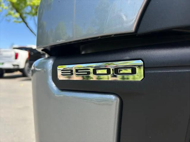 2026 GMC Sierra 3500HD Crew Cab, Long Bed, Denali Ultimate, 4WD