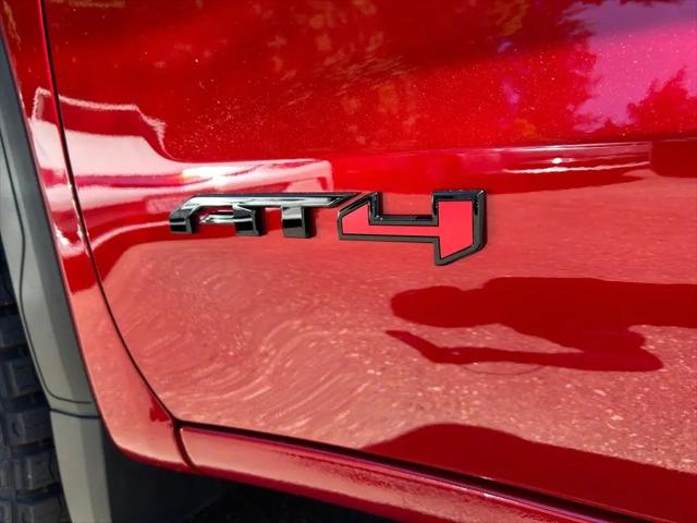 2026 GMC Sierra 1500 Crew Cab, Standard Bed, AT4, 4WD