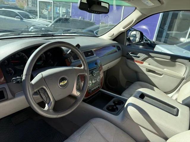 2014 Chevrolet Suburban LT