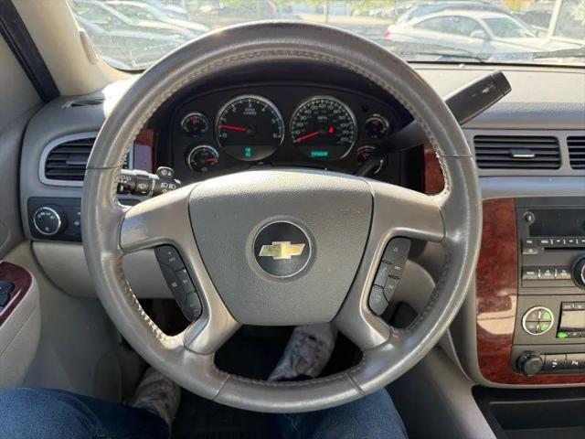 2014 Chevrolet Suburban LT