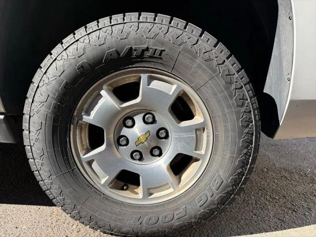 2014 Chevrolet Suburban LT
