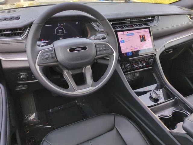 2025 Jeep Grand Cherokee Limited 4x2