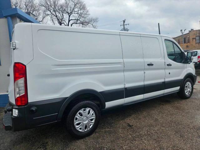 2015 Ford Transit w/60/40 Side Door