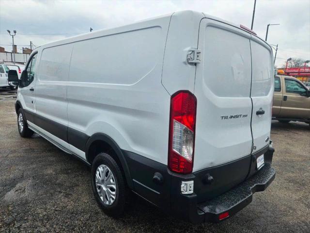 2015 Ford Transit w/60/40 Side Door