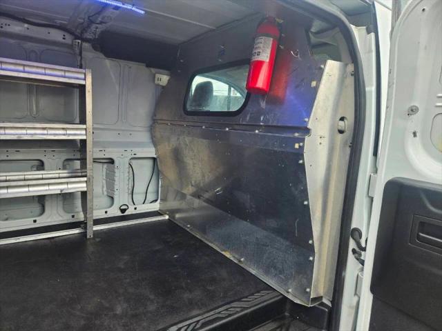 2015 Ford Transit w/60/40 Side Door