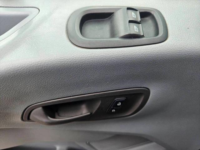 2015 Ford Transit w/60/40 Side Door
