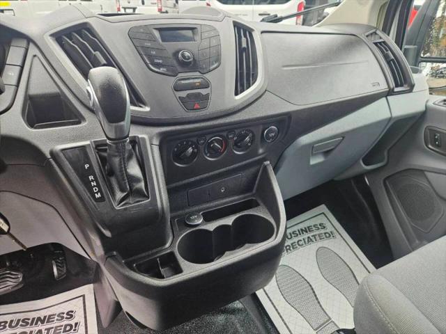 2015 Ford Transit w/60/40 Side Door