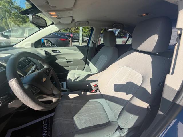 2016 Chevrolet Sonic LT Auto
