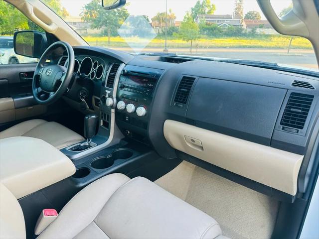 2010 Toyota Tundra Grade 5.7L V8