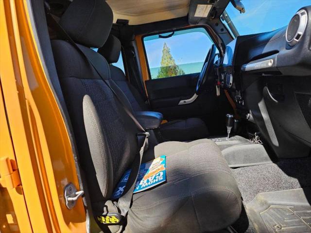2012 Jeep Wrangler Unlimited Sahara