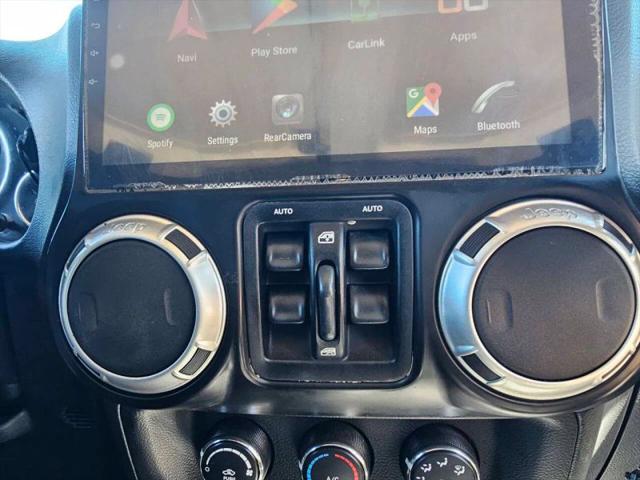 2012 Jeep Wrangler Unlimited Sahara