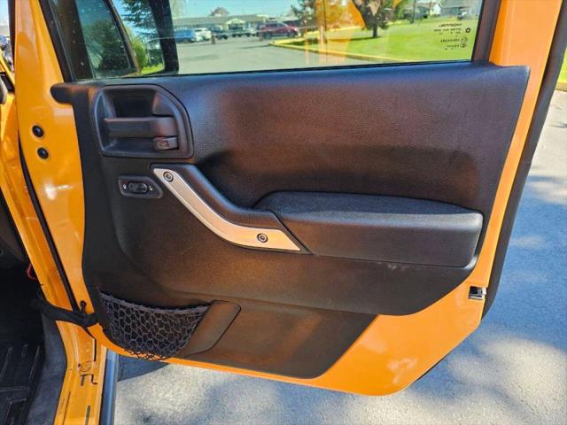 2012 Jeep Wrangler Unlimited Sahara