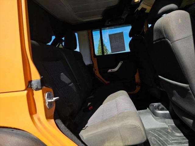 2012 Jeep Wrangler Unlimited Sahara