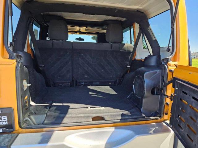 2012 Jeep Wrangler Unlimited Sahara