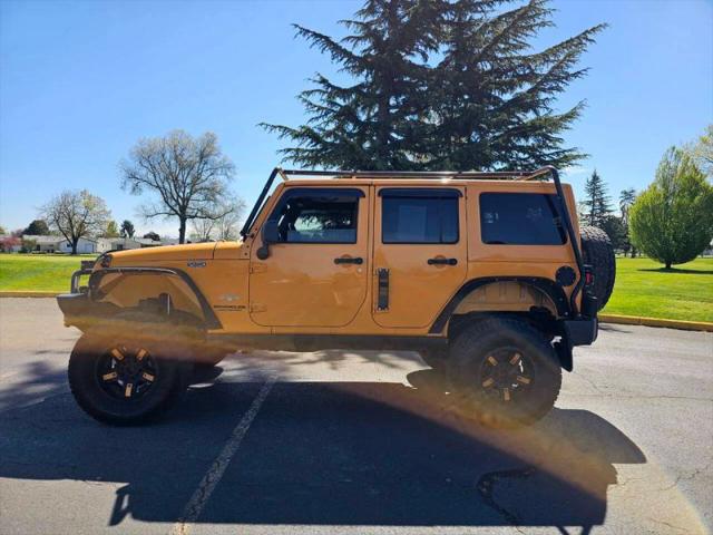 2012 Jeep Wrangler Unlimited Sahara