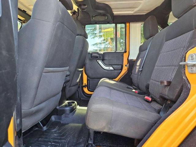 2012 Jeep Wrangler Unlimited Sahara