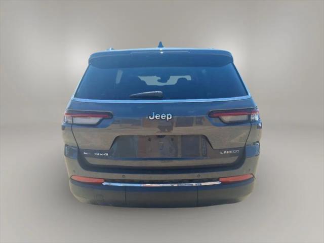 2022 Jeep Grand Cherokee L Laredo 4x4