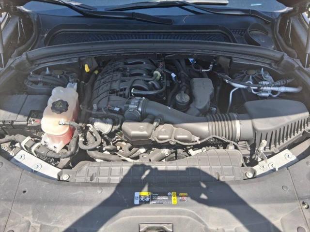 2022 Jeep Grand Cherokee L Laredo 4x4