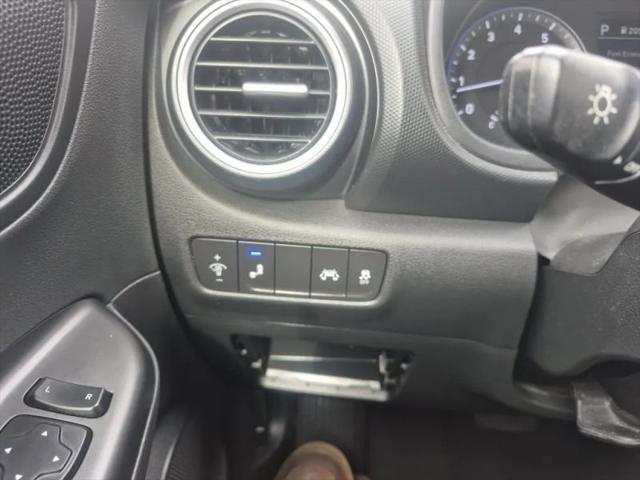 2021 Hyundai Kona SEL
