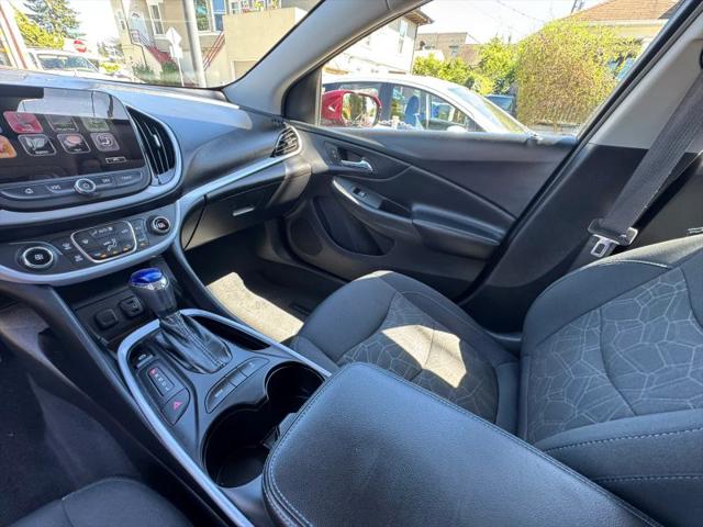 2017 Chevrolet Volt LT