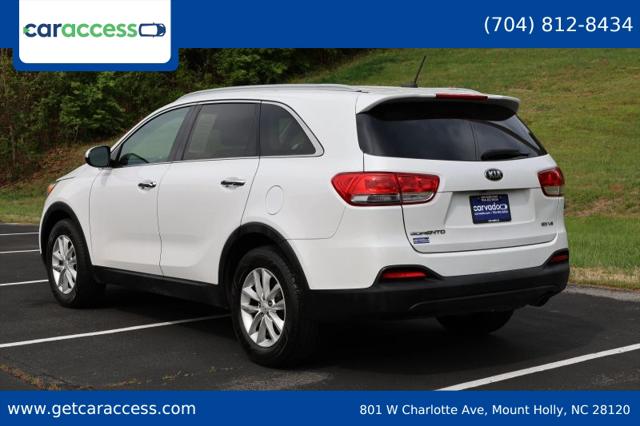 2017 Kia Sorento 3.3L LX