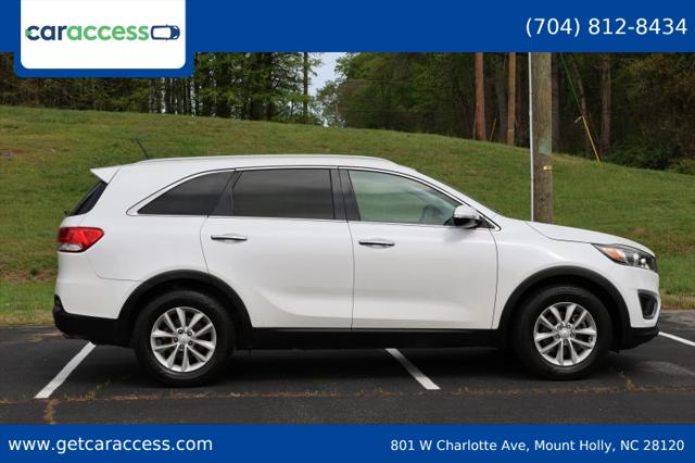 2017 Kia Sorento 3.3L LX