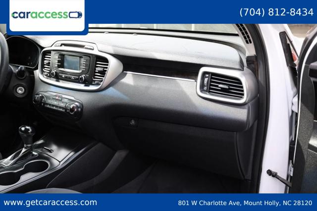 2017 Kia Sorento 3.3L LX