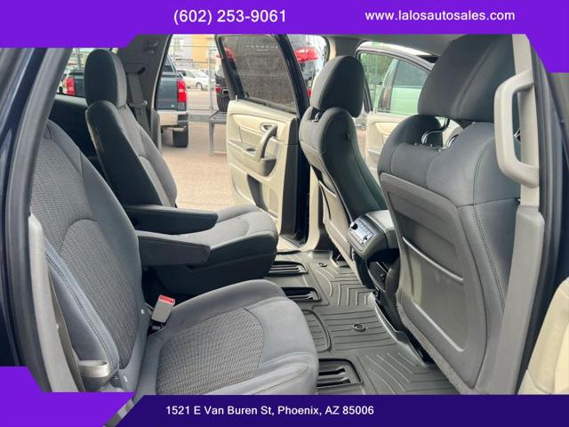 2017 Chevrolet Traverse 2LT