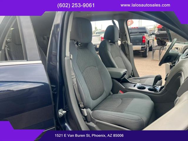 2017 Chevrolet Traverse 2LT