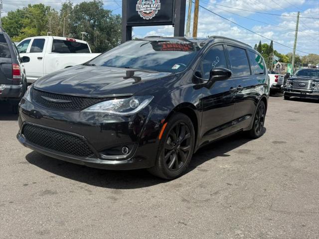 2018 Chrysler Pacifica Touring L Plus for sale in Tampa, FL